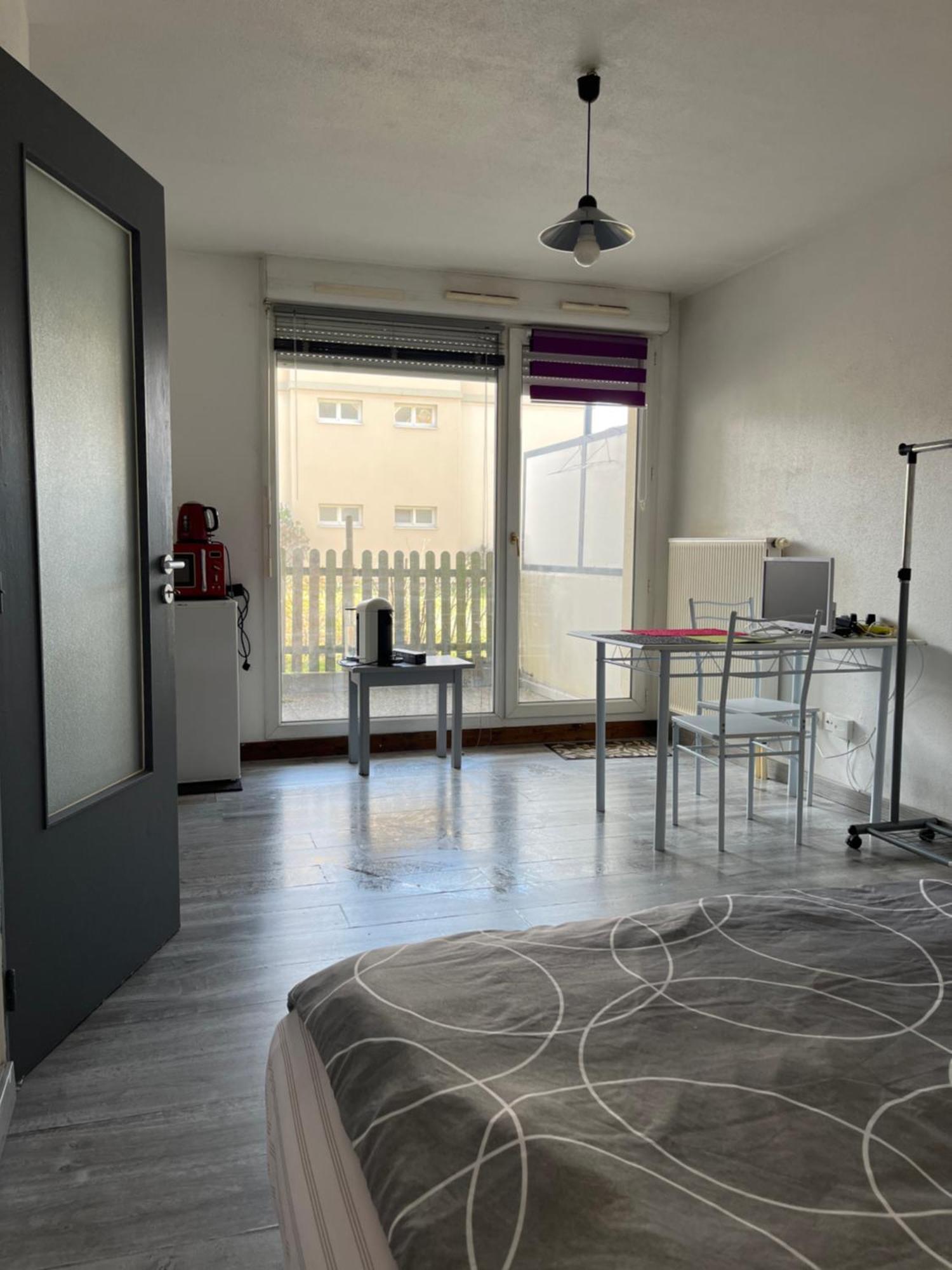 Logement Type Studio 1 Piece Proche Zenith Strasbourg Eksteriør bilde
